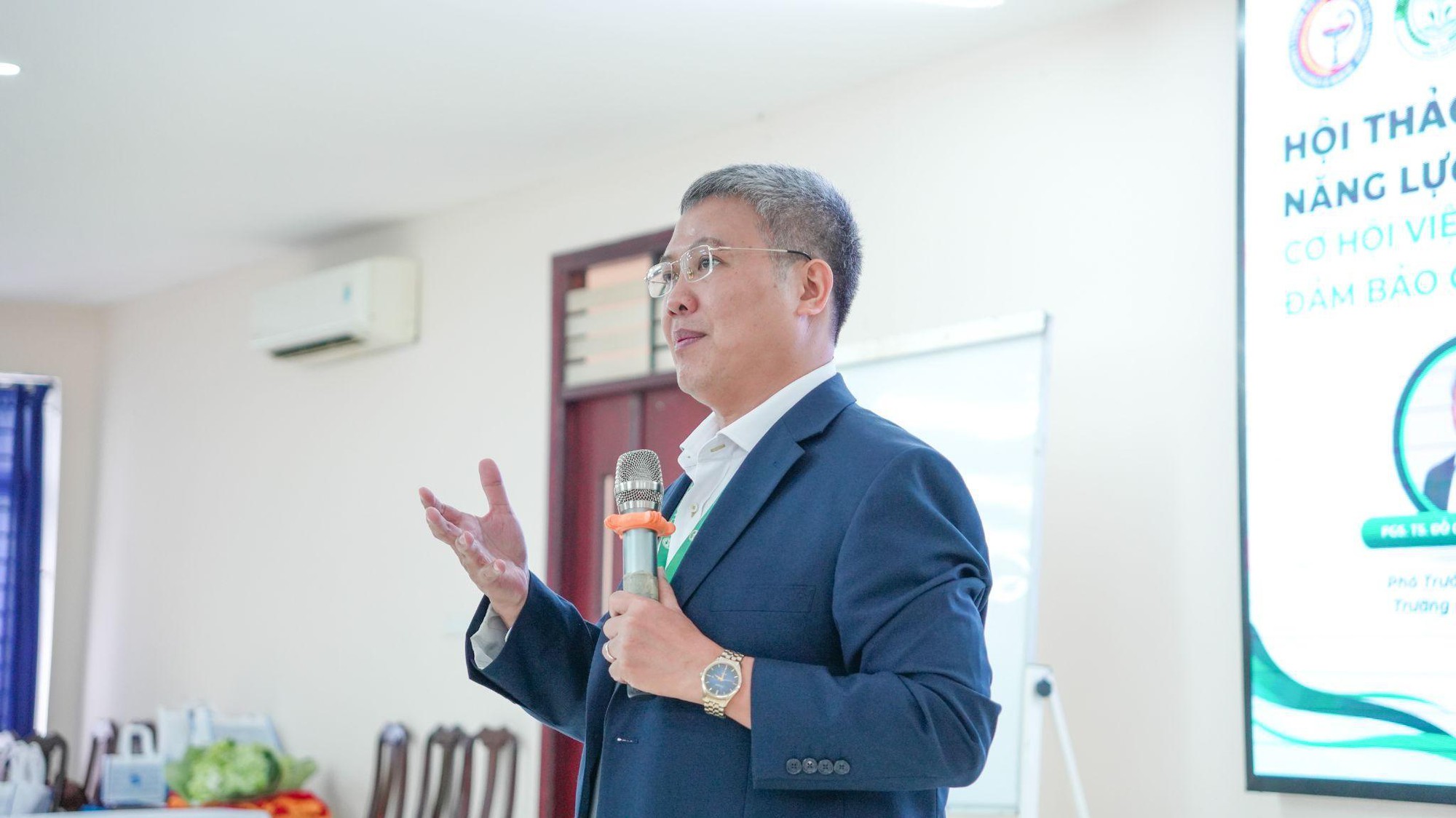Ngành Dược đang tìm kiếm thế hệ nhân lực như thế nào?- Ảnh 2.