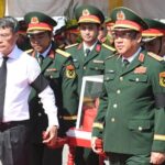 Thủ tướng Lê Minh Hưng dự lễ an táng 28 hài cốt liệt sĩ quân tình nguyện tại Quảng Trị