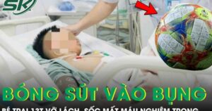 Bé trai 13 tuổi vỡ lách, sốc mất máu nghiêm trọng vì bị bóng sút vào bụng