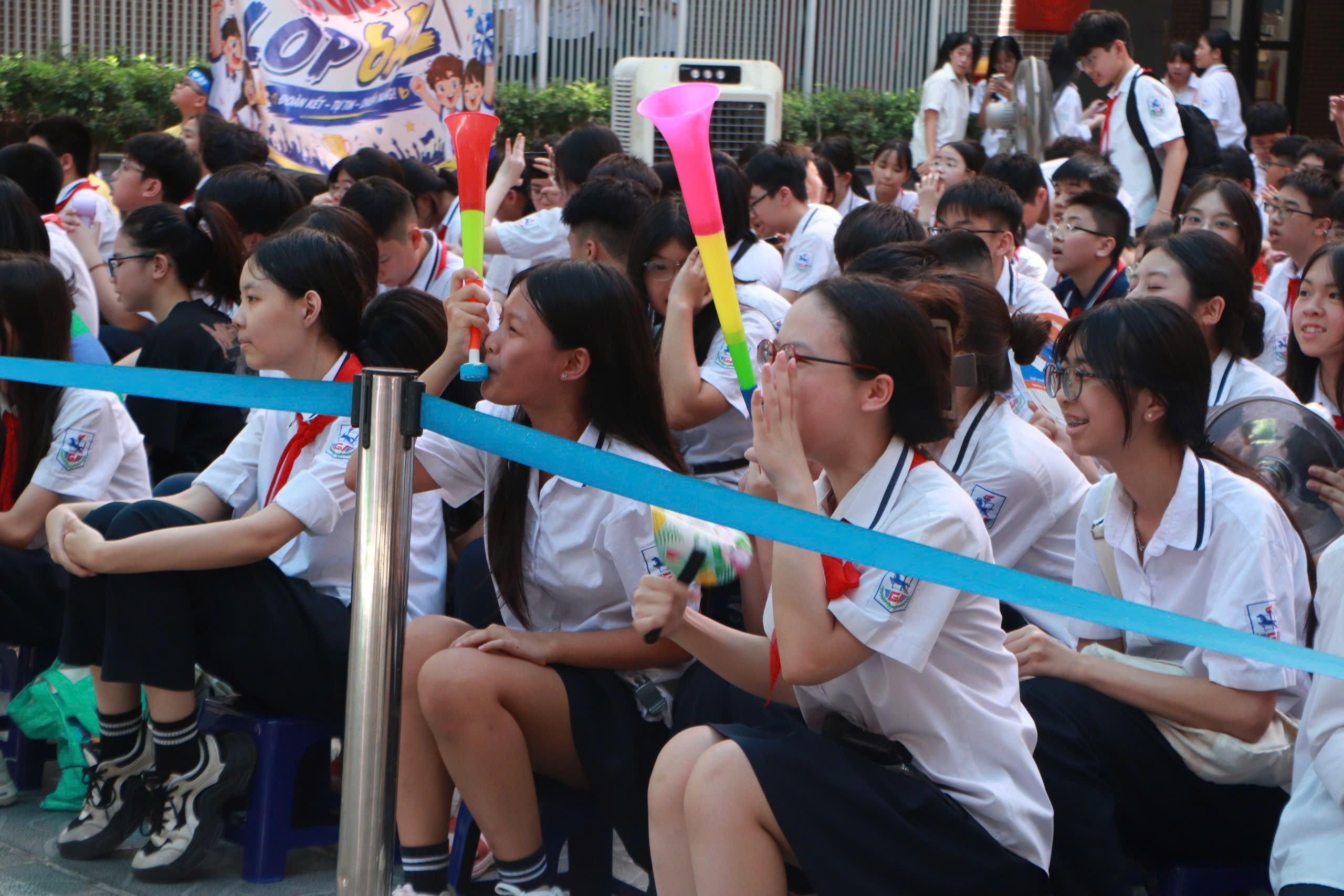 Lời dặn học trò ‘khép lại trang sách’ để mở ra mùa hè trải nghiệm của cô Hiệu trưởng- Ảnh 5.