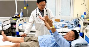 Bảo vệ sức khỏe mùa nắng nóng: Sốc nhiệt và đột quỵ – nỗi ám ảnh của thời tiết cực đoan