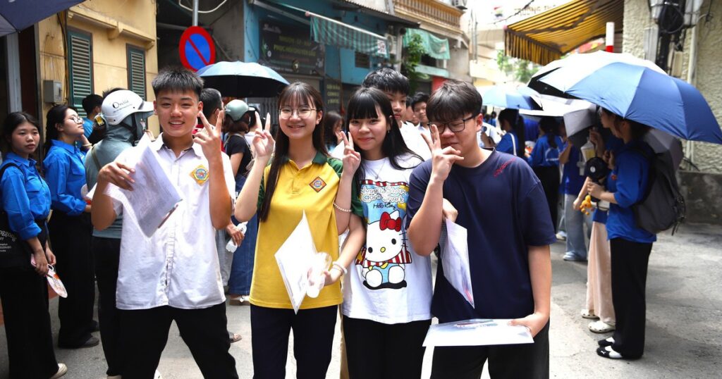 Sau kỳ thi lớp 10 chuyên, thí sinh Hà Nội bao giờ biết điểm thi, điểm chuẩn?
