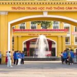 Quảng Ninh: Kỷ luật 3 cán bộ sau phản ánh ‘giám thị gợi ý thí sinh cho bạn xem bài thi’