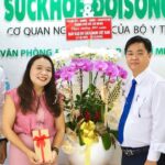 Đoàn đại biểu TPHCM thăm, chúc mừng Báo Sức khỏe và Đời sống