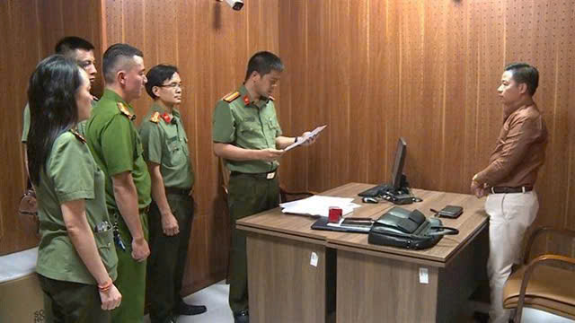 Hôm nay xét xử chủ tịch công ty lừa đảo 1.200 người tham hệ thống làm 'nước ion kiềm'- Ảnh 1.
